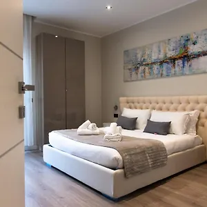 Xxiv Domus Luxury Pensión